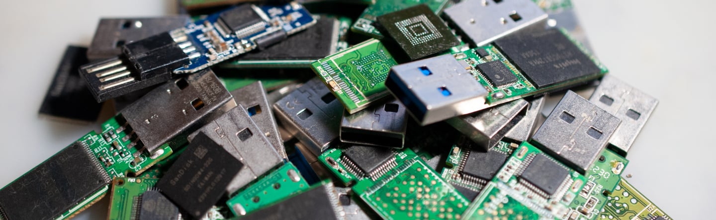 Security Awareness Training Scenarios, Part 3: USB Drives in Public Areas